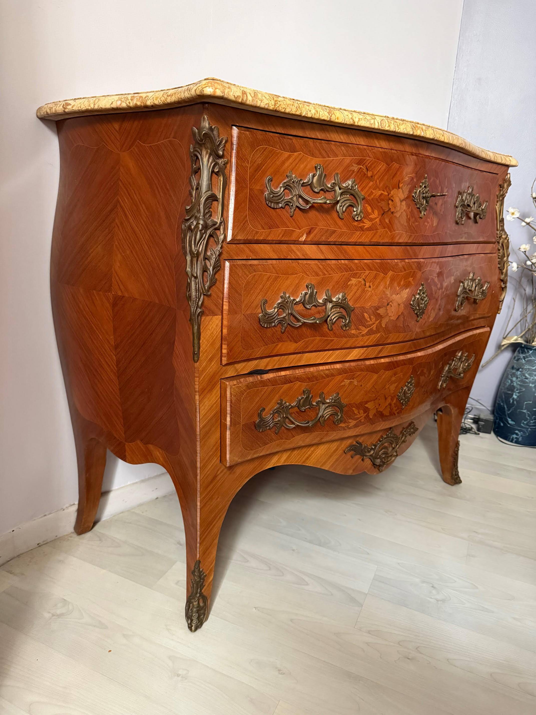 Louis XV style chest of drawers