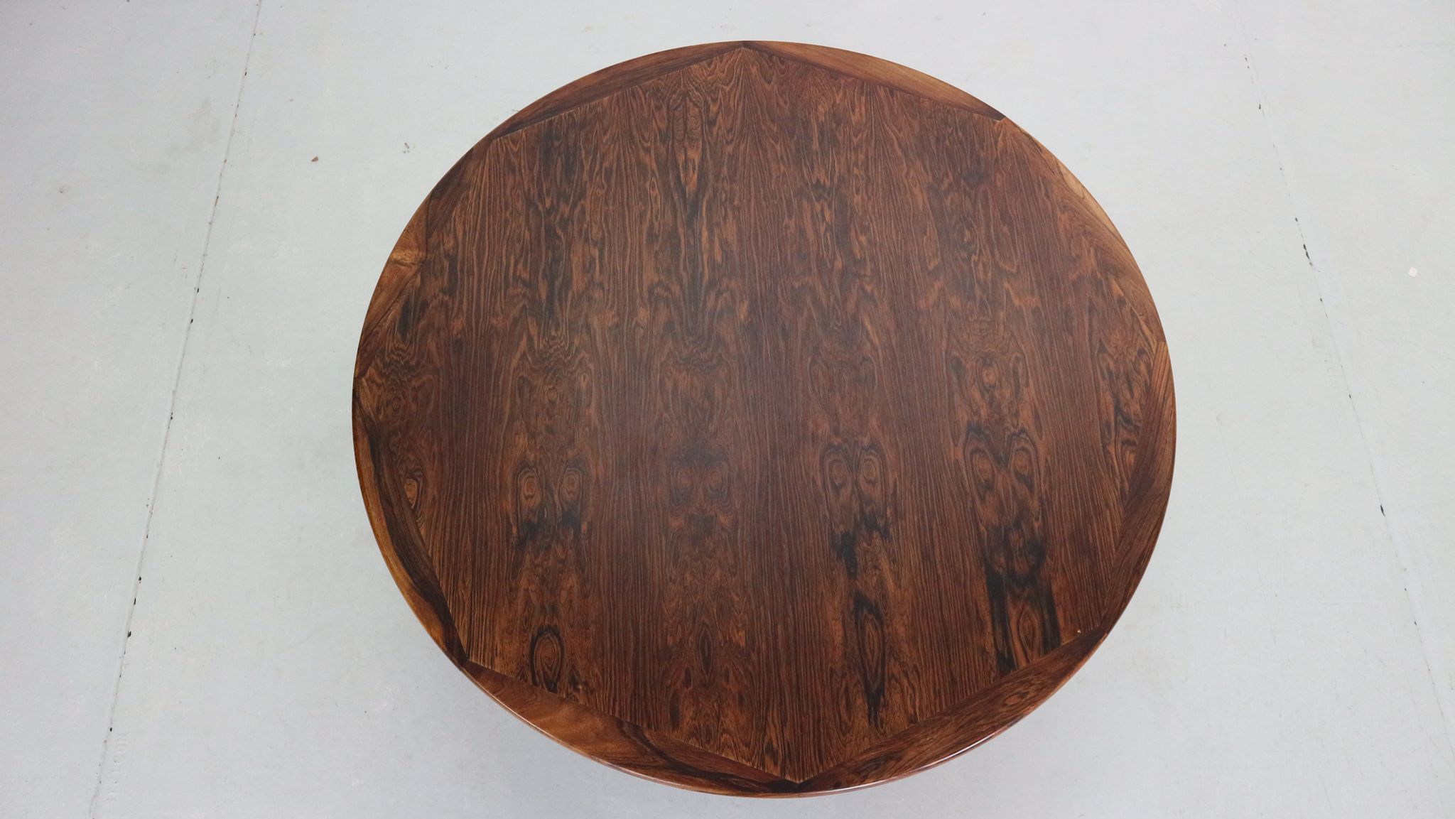 Mid century modern  round rosewood coffee table, 1960s denmark