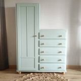 Asymmetrical wardrobe
