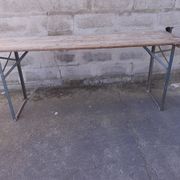FOLDING BREWER'S TABLE