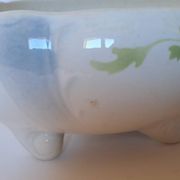 Keller and Guérin Lunéville soup tureen, Pommier model.