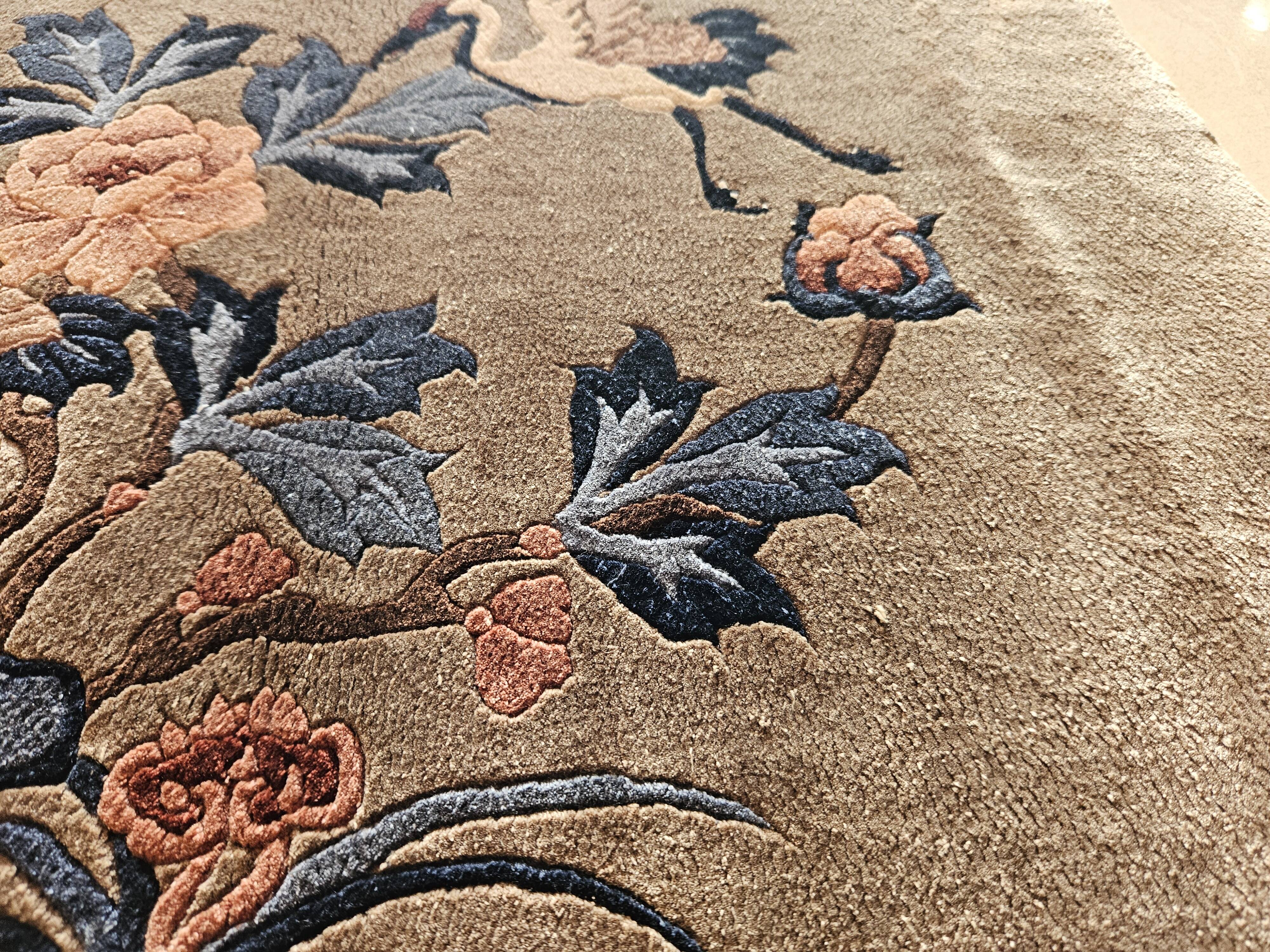 Tapis luxueux 100 % soie/Chine/Fait à la main/Motif de grue/années 1950