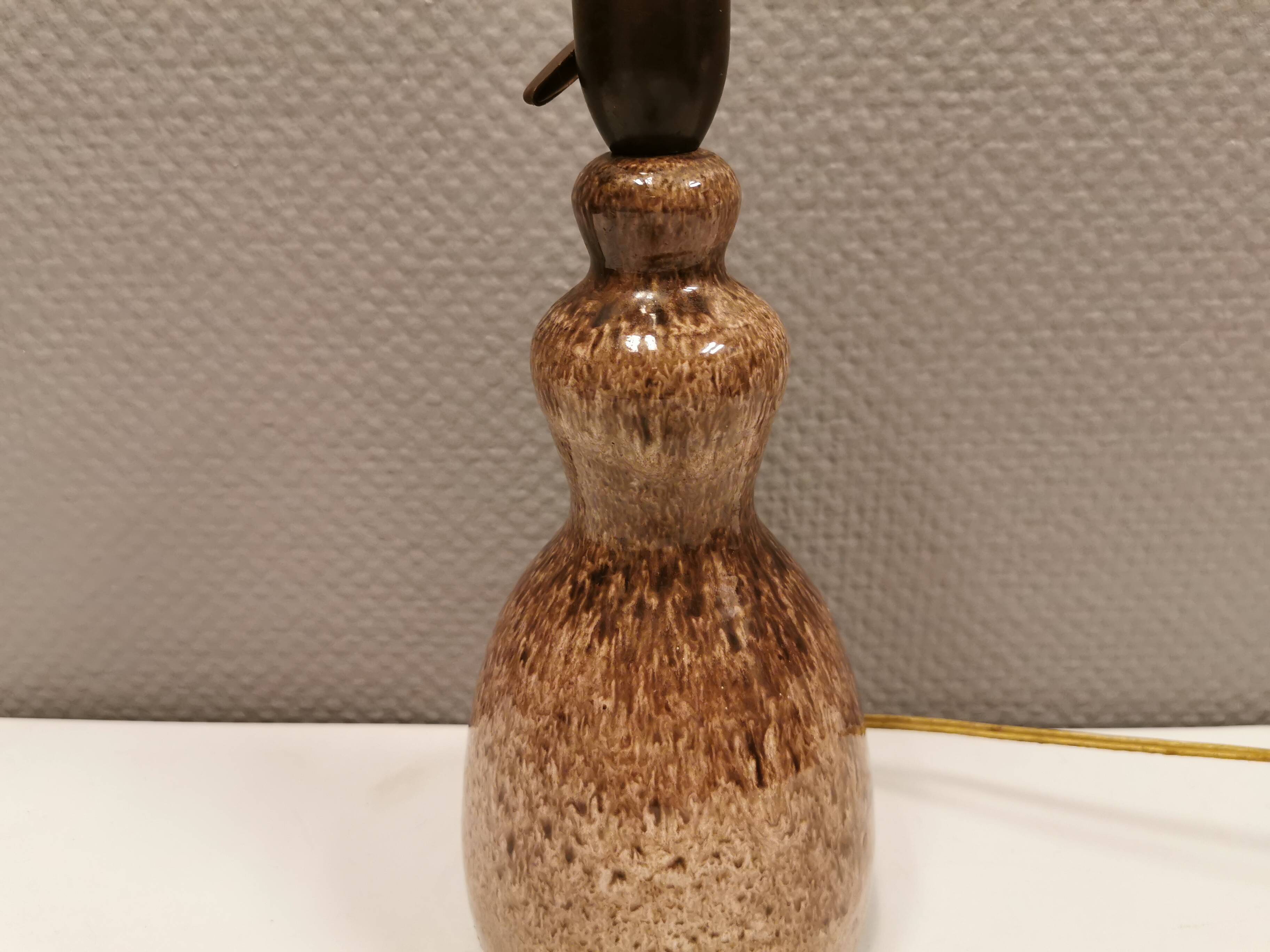 Table lamp in ceramic from Danish Belka Stoneware.