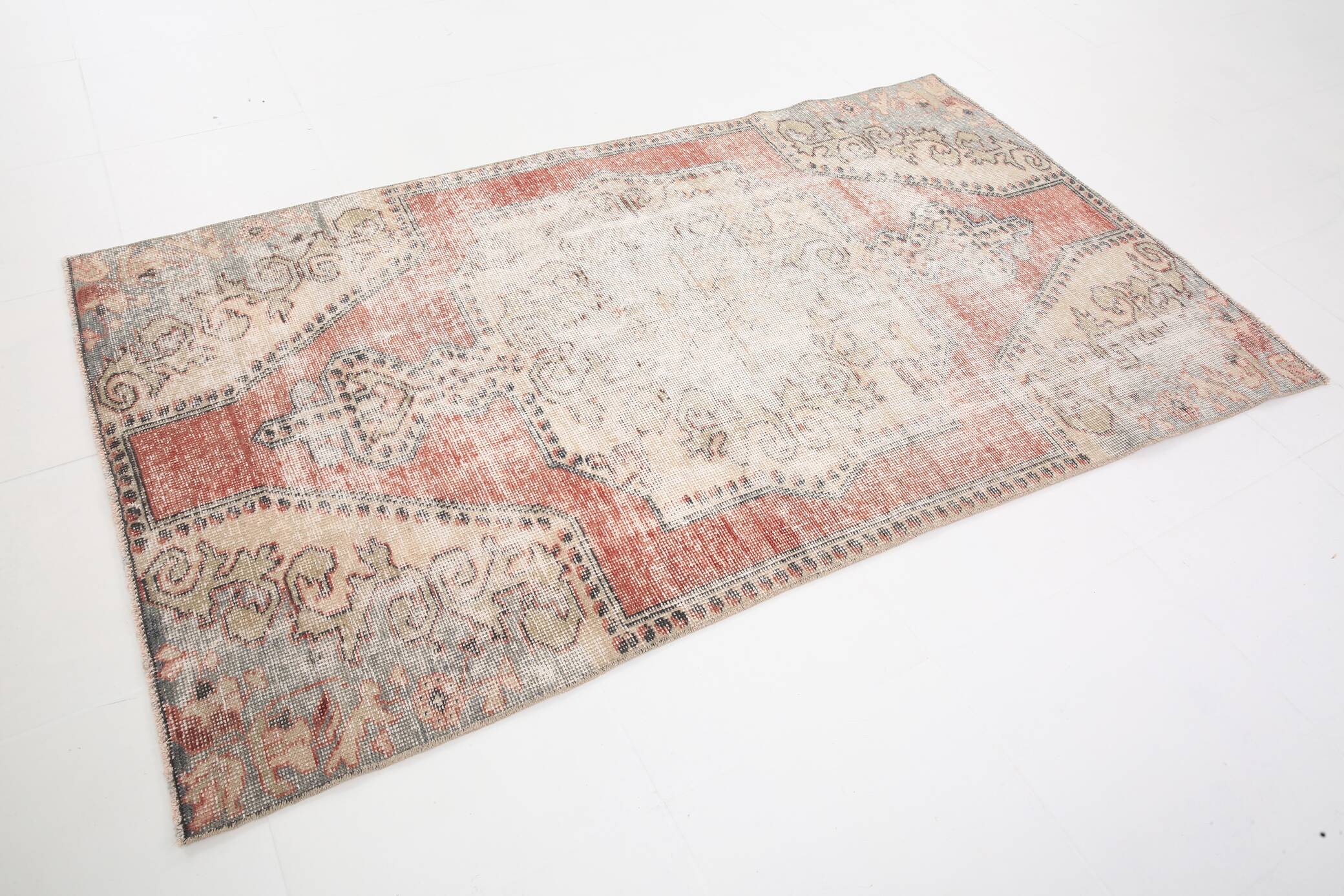 3x6 Rug For Laundry Room Red Beige Antique Vintage Rug, 110x193Cm SK 2797