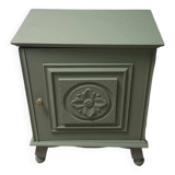 Bedside table with floral sculptures