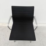 Office chair "EA 108" by Charles & Ray Eames for Vitra, 2001