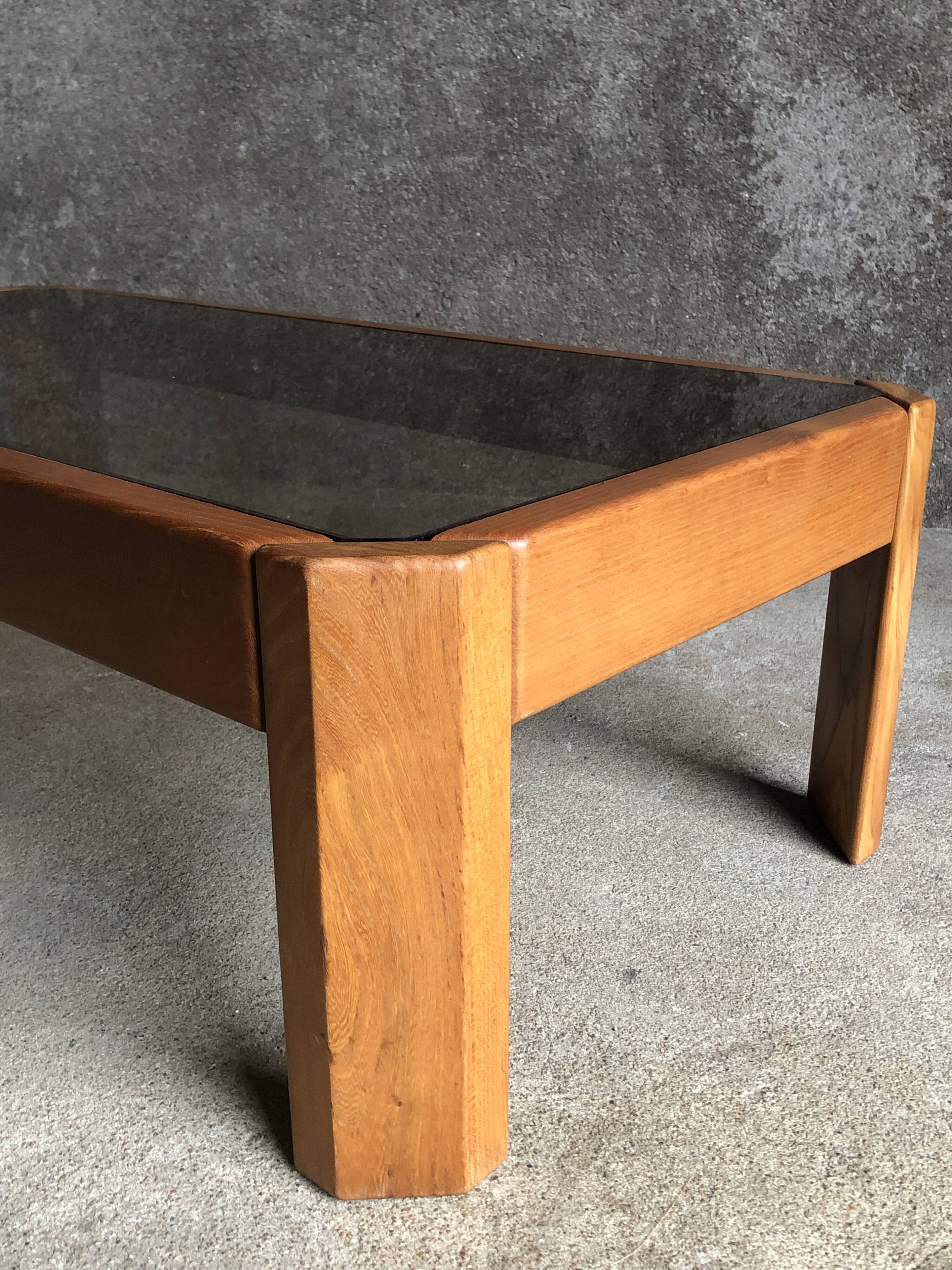 Coffee table in light wood and smoked glass, 1980s