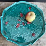 Vintage ceramic pie dish – Signed C.V. 471