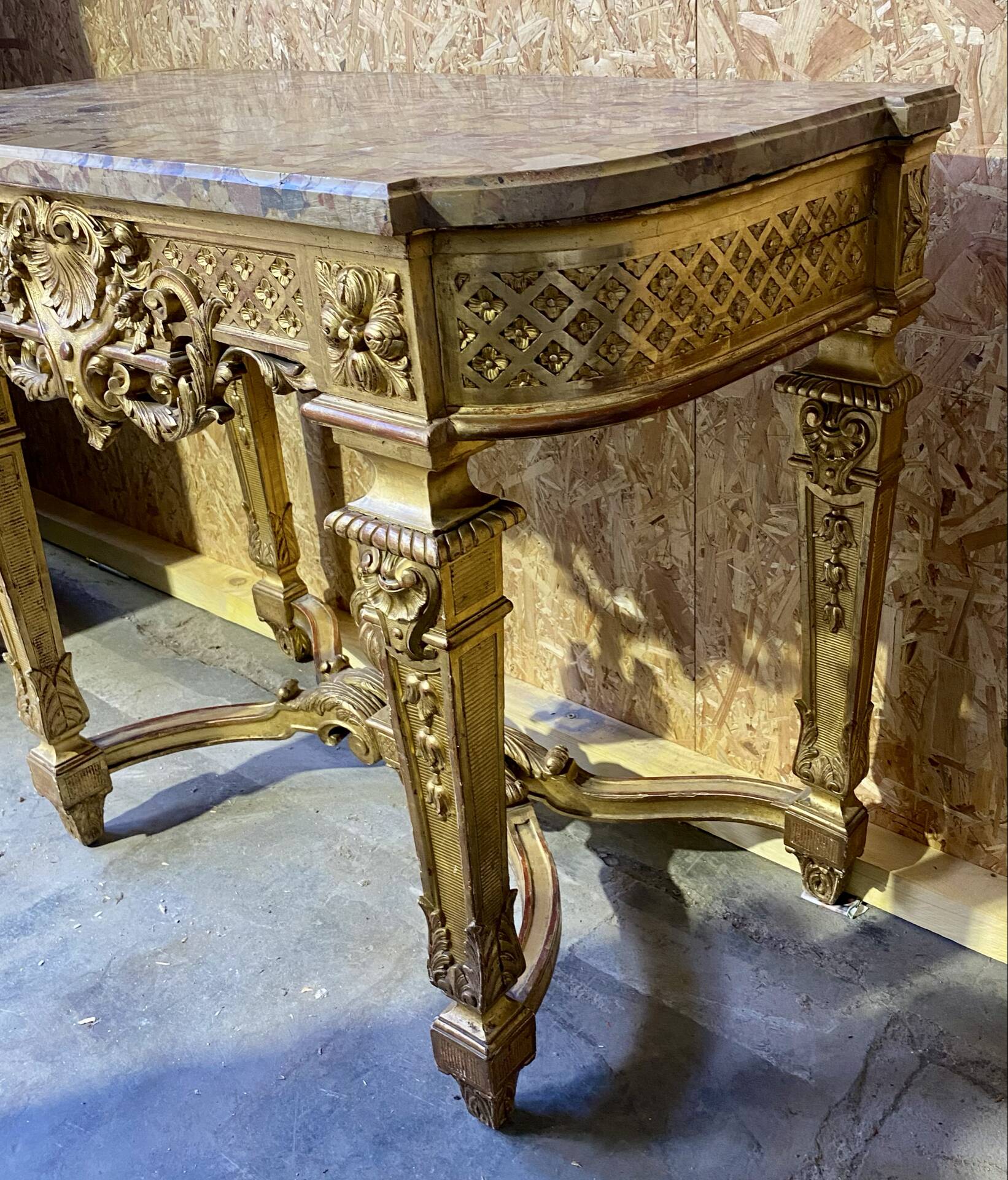 Golden console