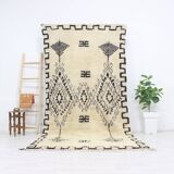 Handmade wool Berber rug 292 X 147 CM