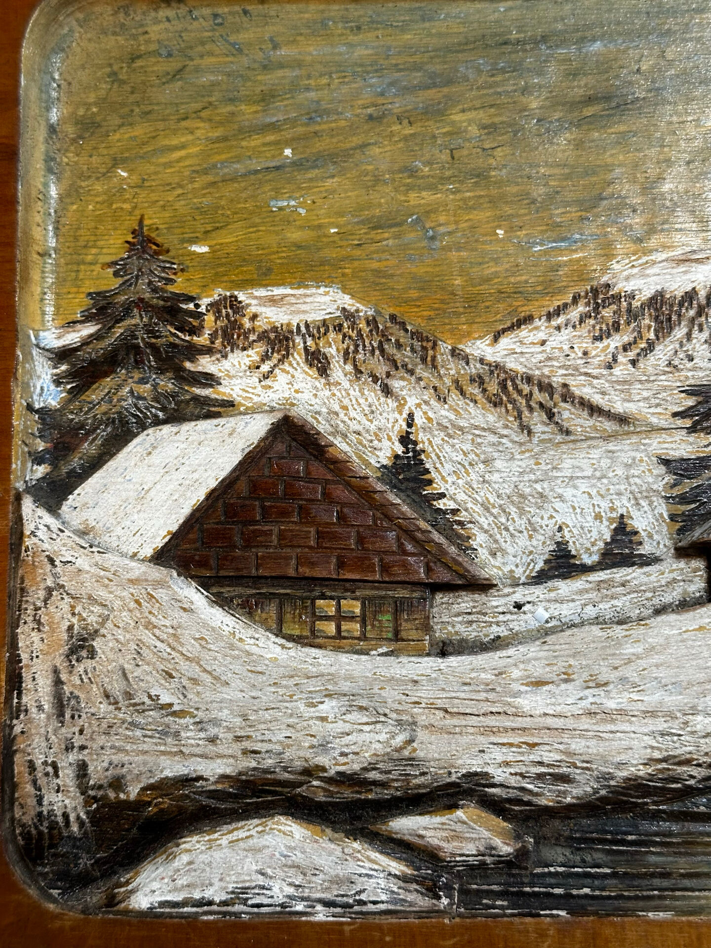 Alpine Table in carved and painted wood 23/32 cm