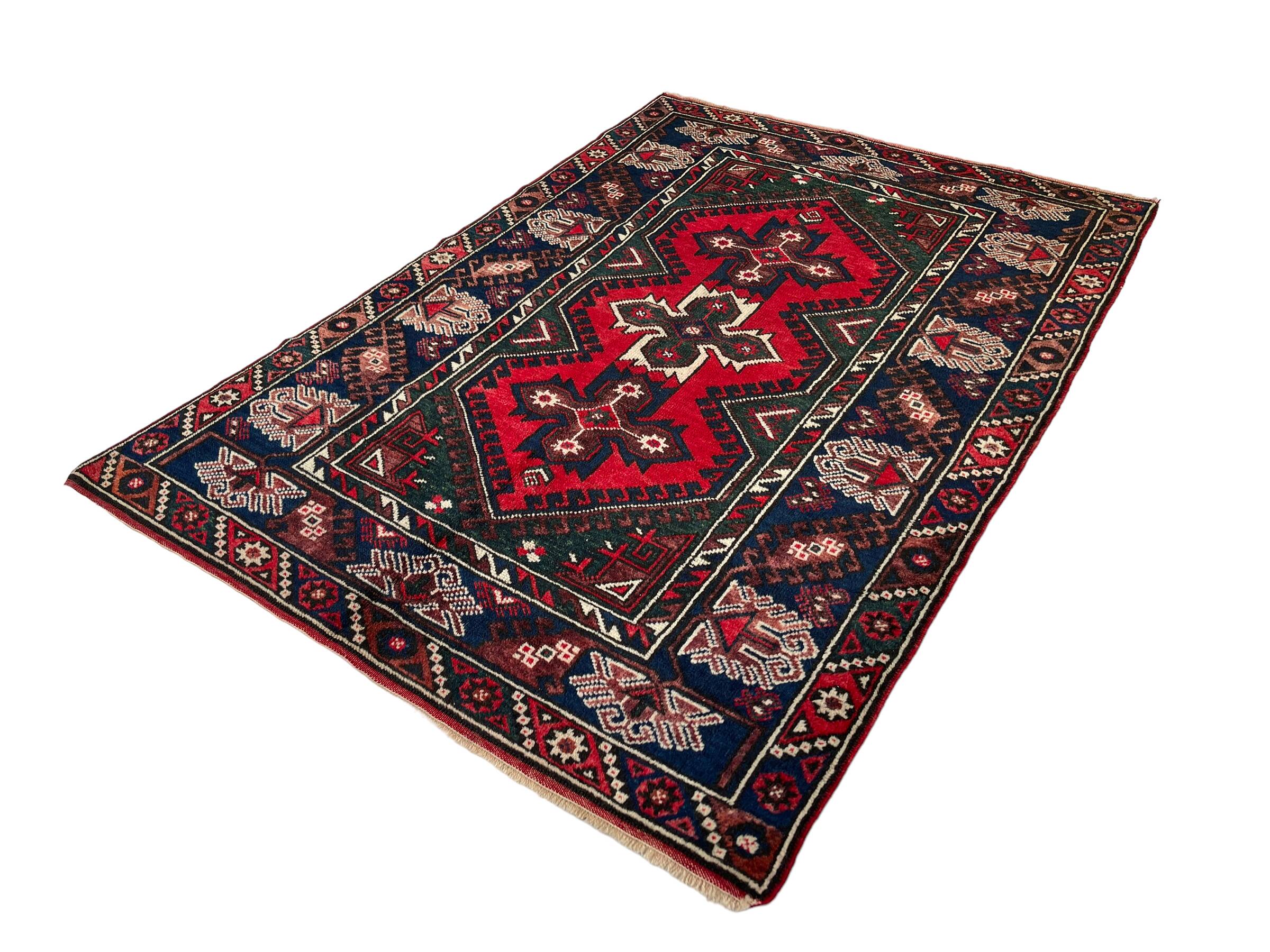 Vintage Turkish Dosemealti Rug ,191 x 131 cm
