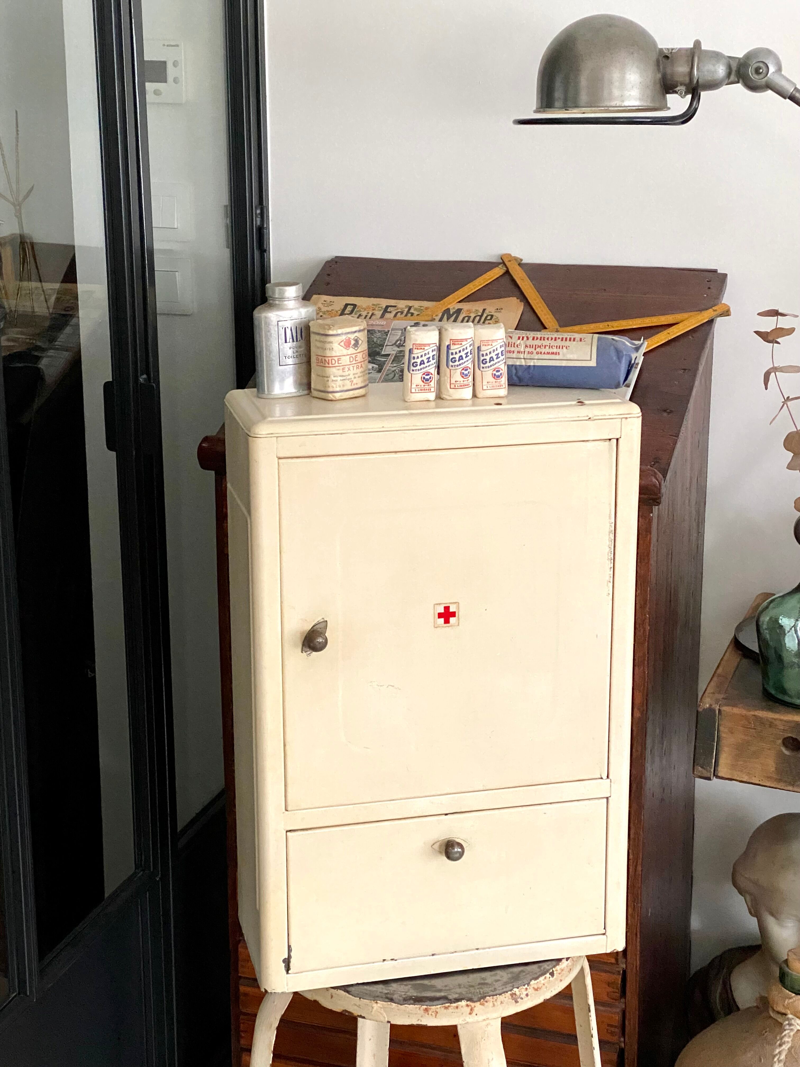 Vintage metal medicine cabinet