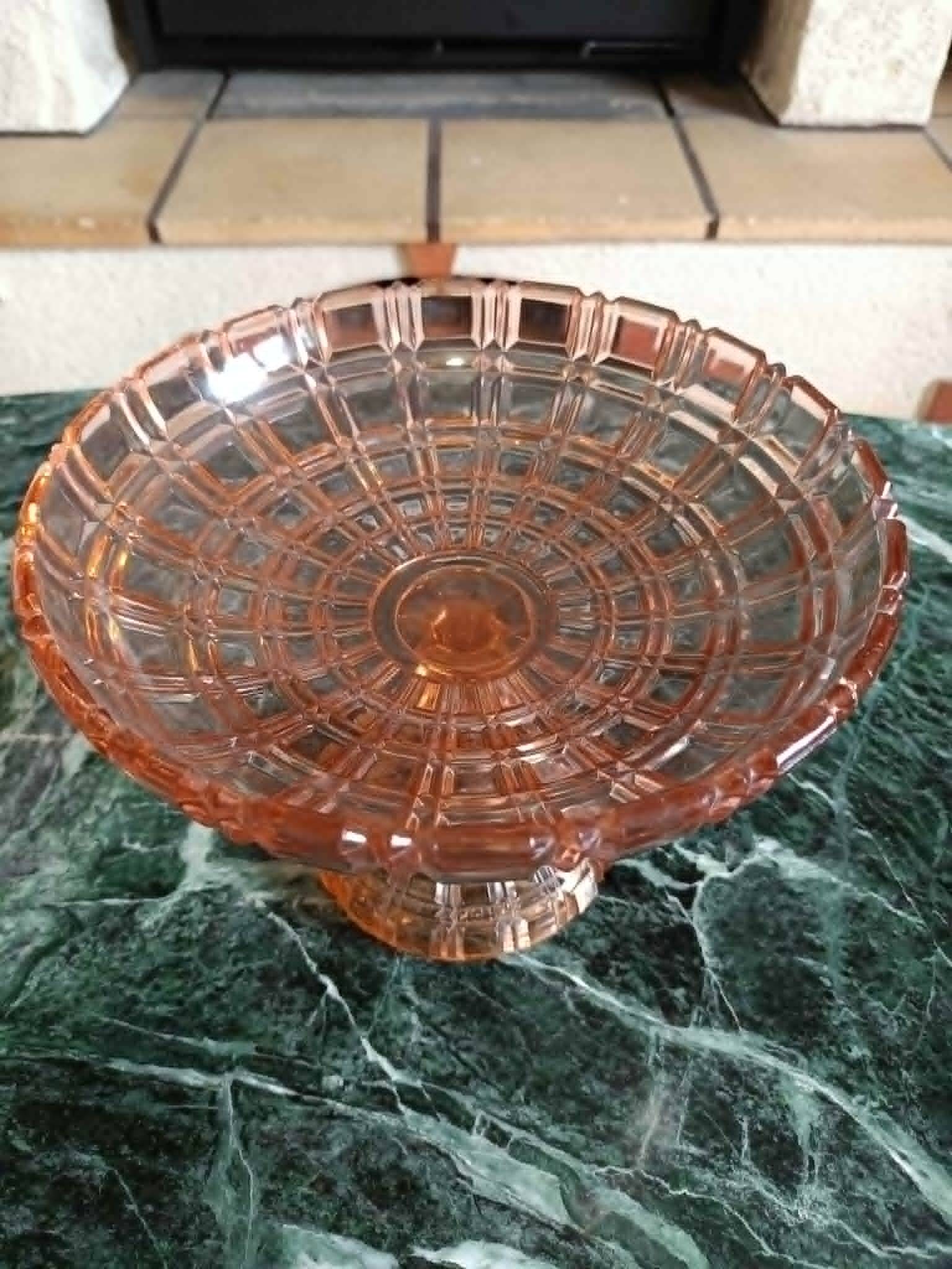 Coupe sur pied ancienne en verre rose portieux – vintage / art déco