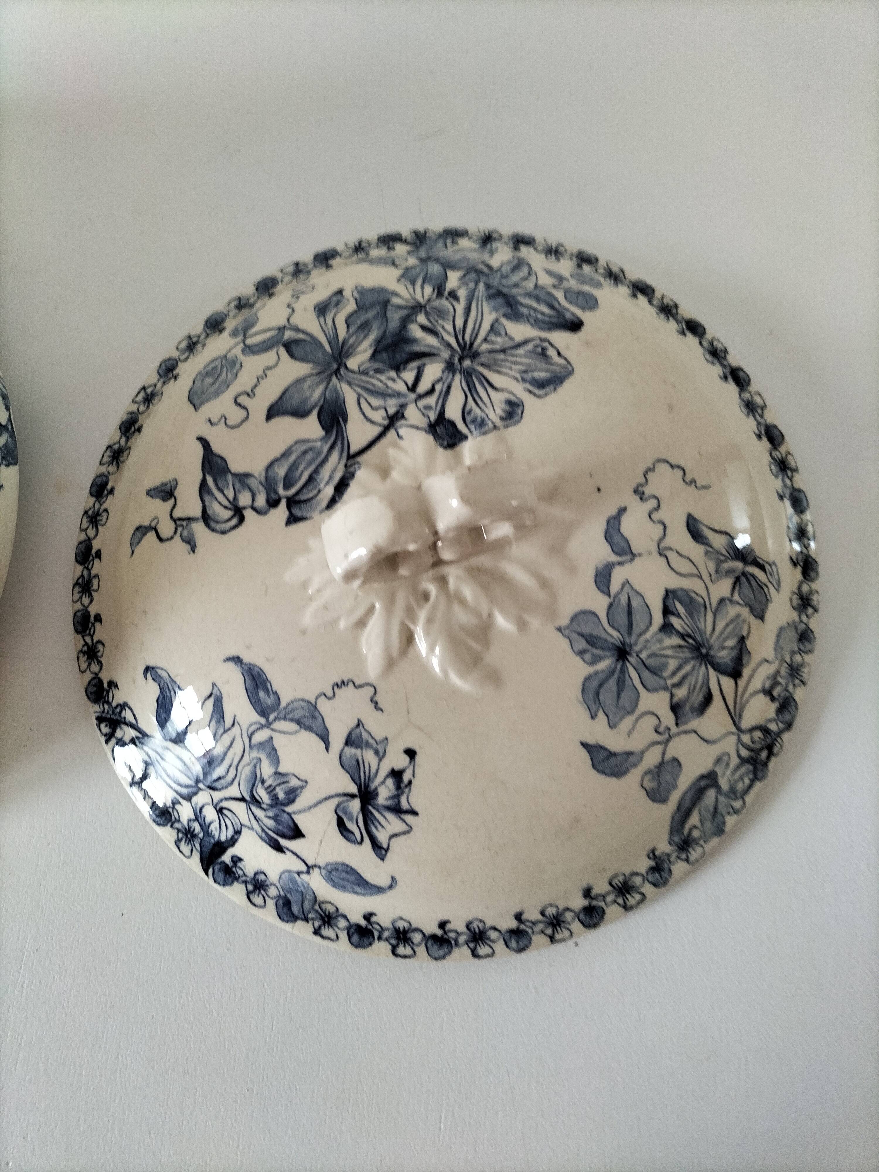Antique ironstone tureen – Bordeaux MGB – blue floral decoration