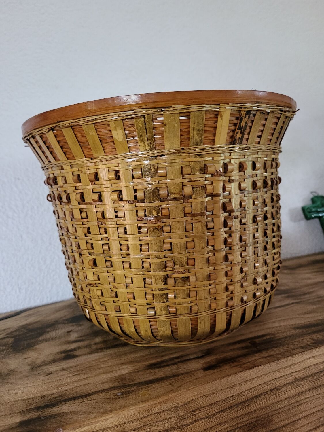 Cache pot en rotin
