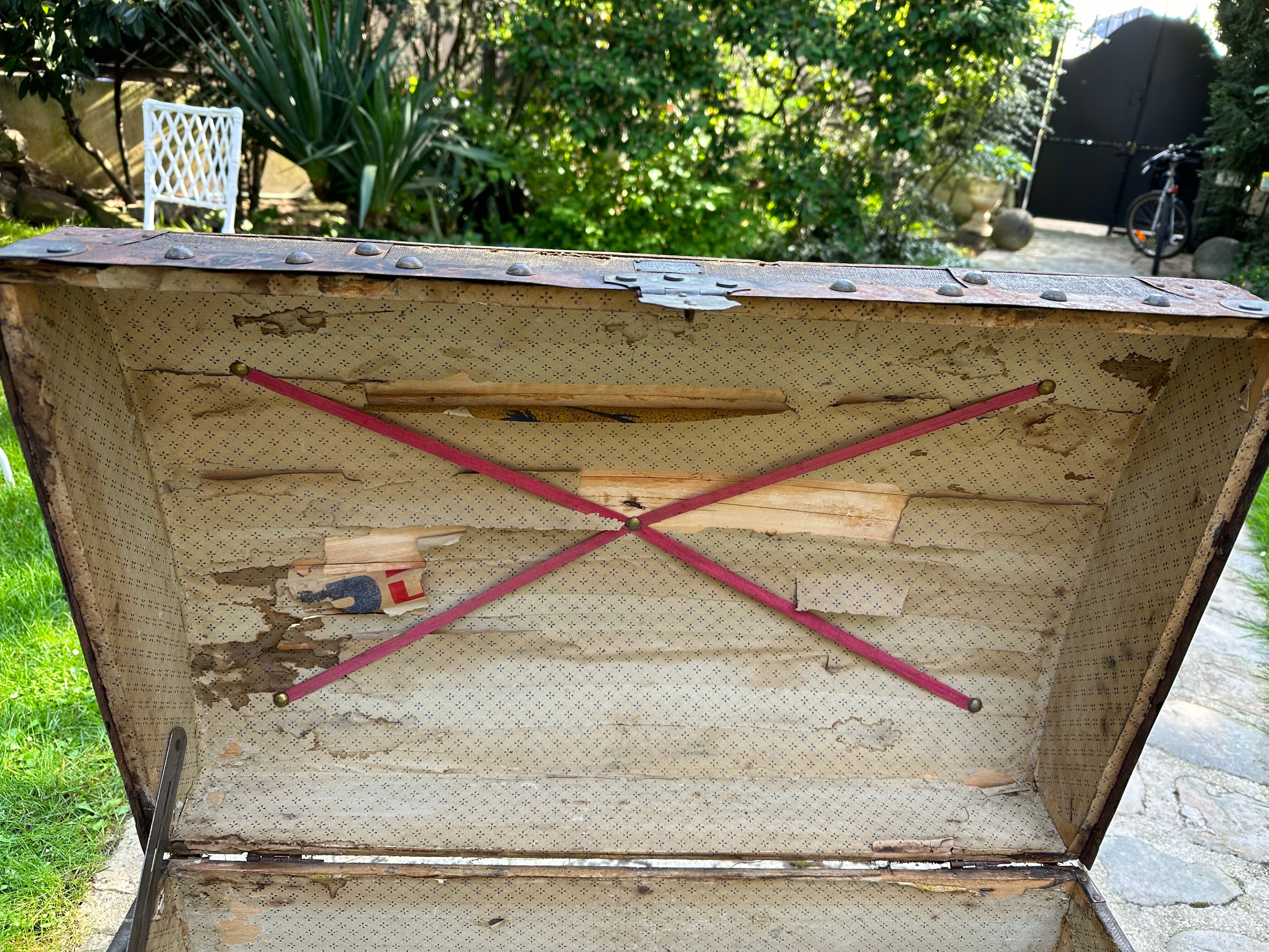 Chest by Ruel Jeune Paris