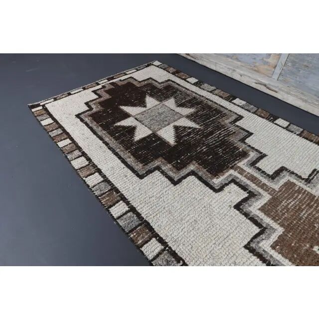Tapis couloir en laine Oushak turc vintage des années 1970, 97x323.