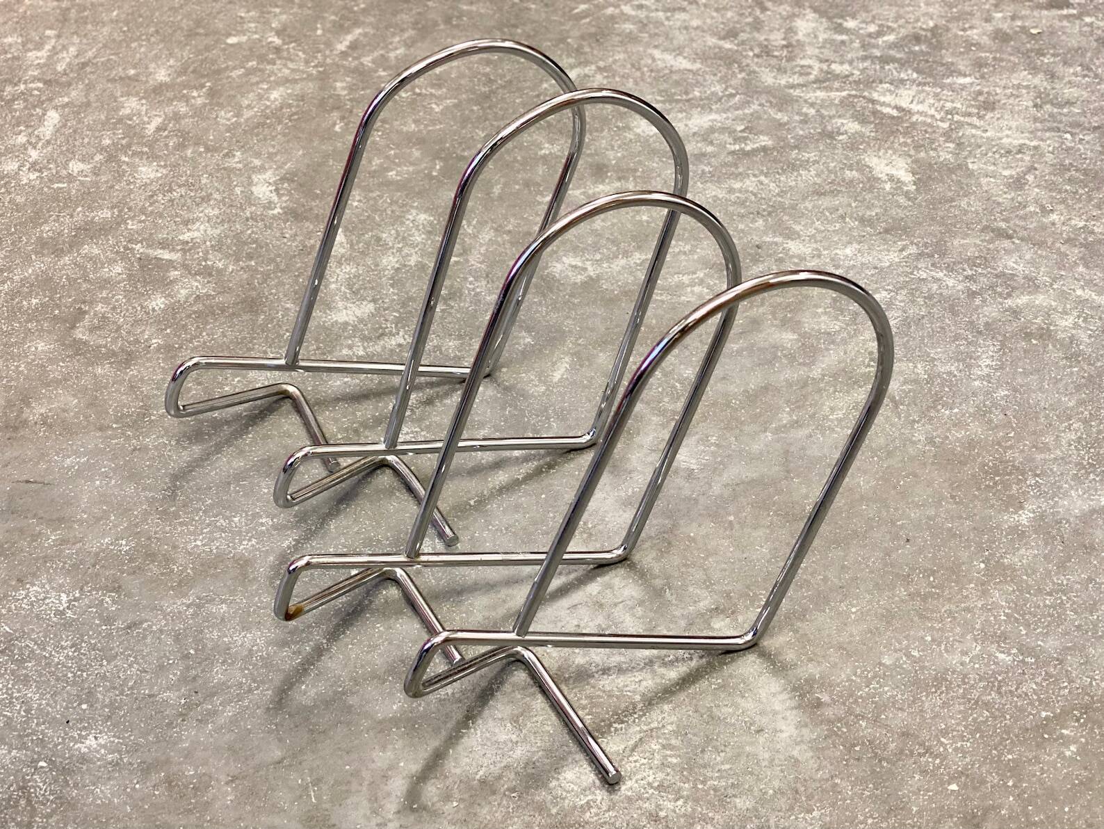 4 chrome wire metal Bookends made of wire metal, Kajsa & Nisse Strinning for String