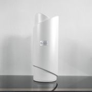 Vase moderniste en céramique blanche – Design Jeroen Bechtold