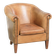 Fauteuil club en peau de mouton confortable de couleur cognac.