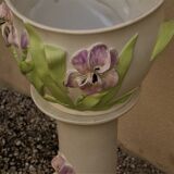 Pot cover with earthenware column