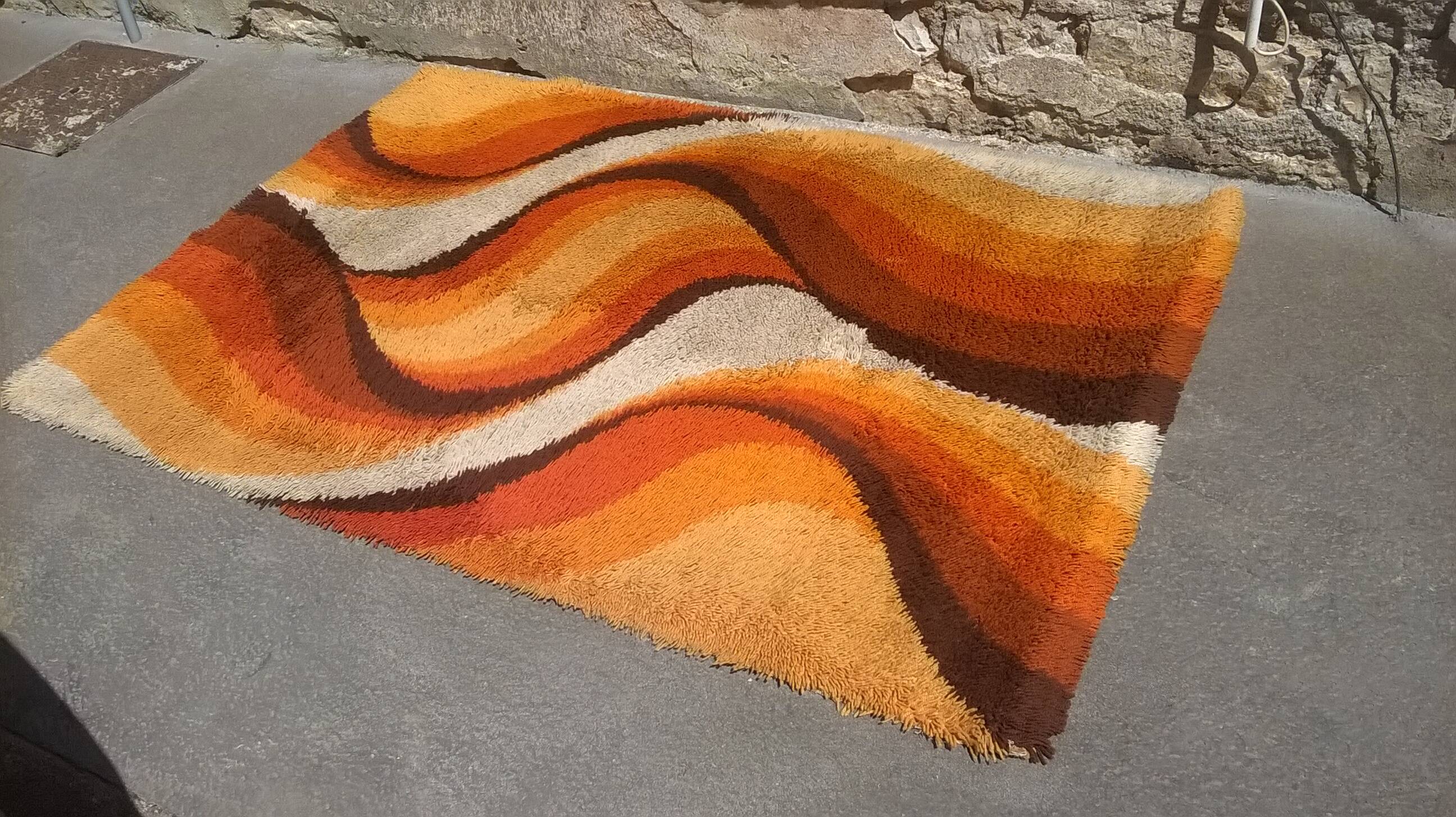 Vintage Dutch rug in wool