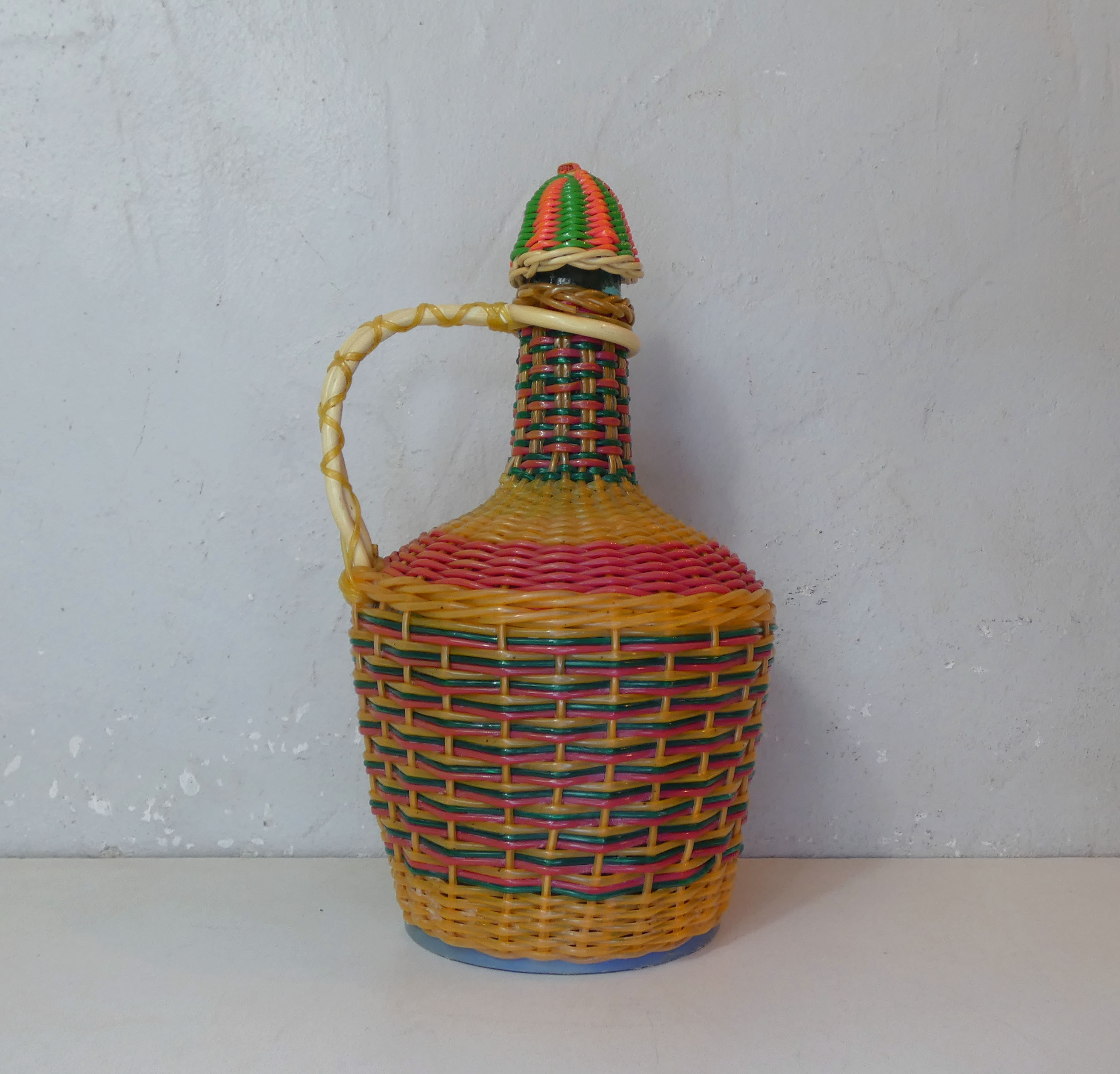 Vintage scoubidou bottle