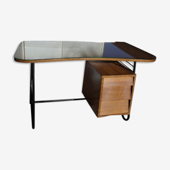 Bureau  1950