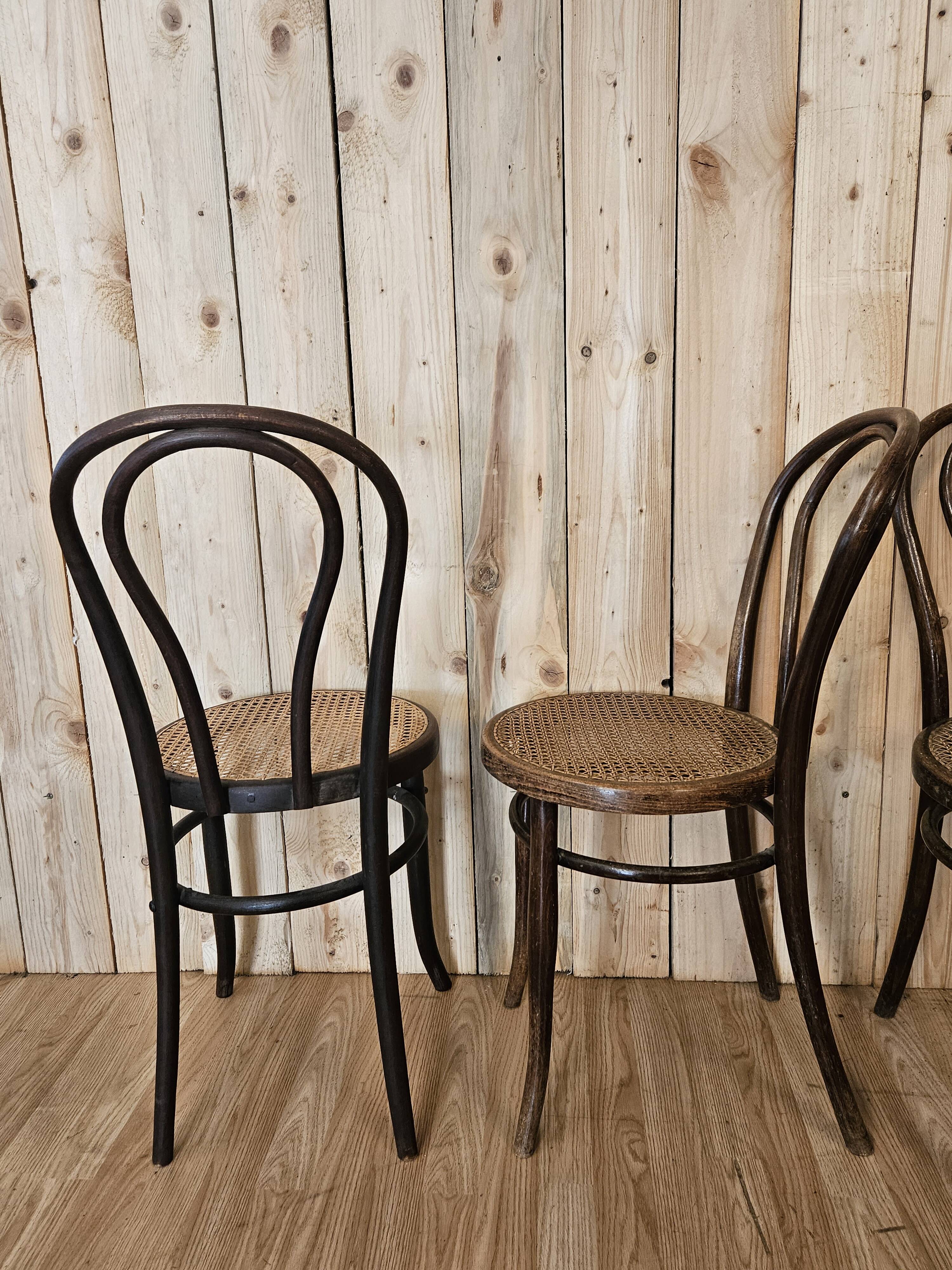 Series of 4 bistro chairs n°18 Fischel