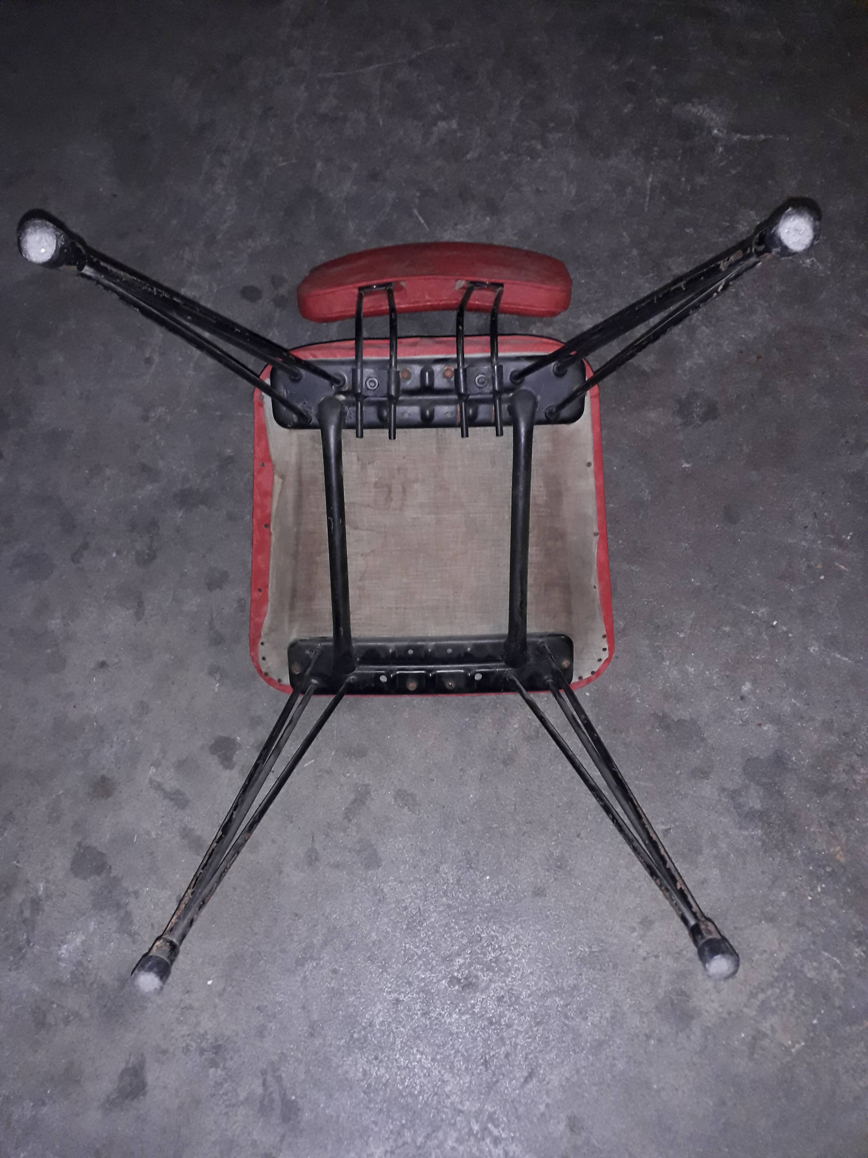 6 vintage red chairs