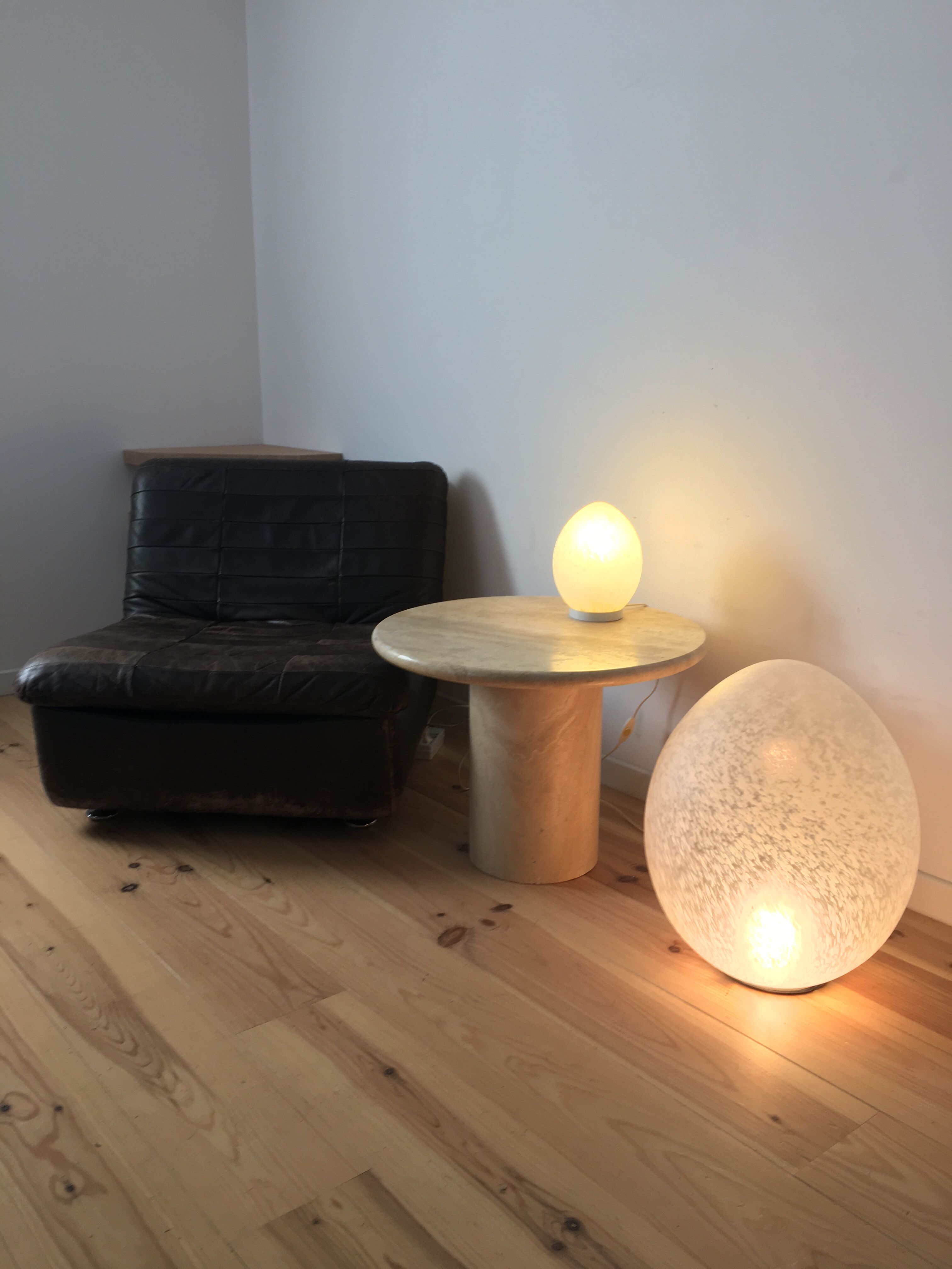 Round travertine coffee table