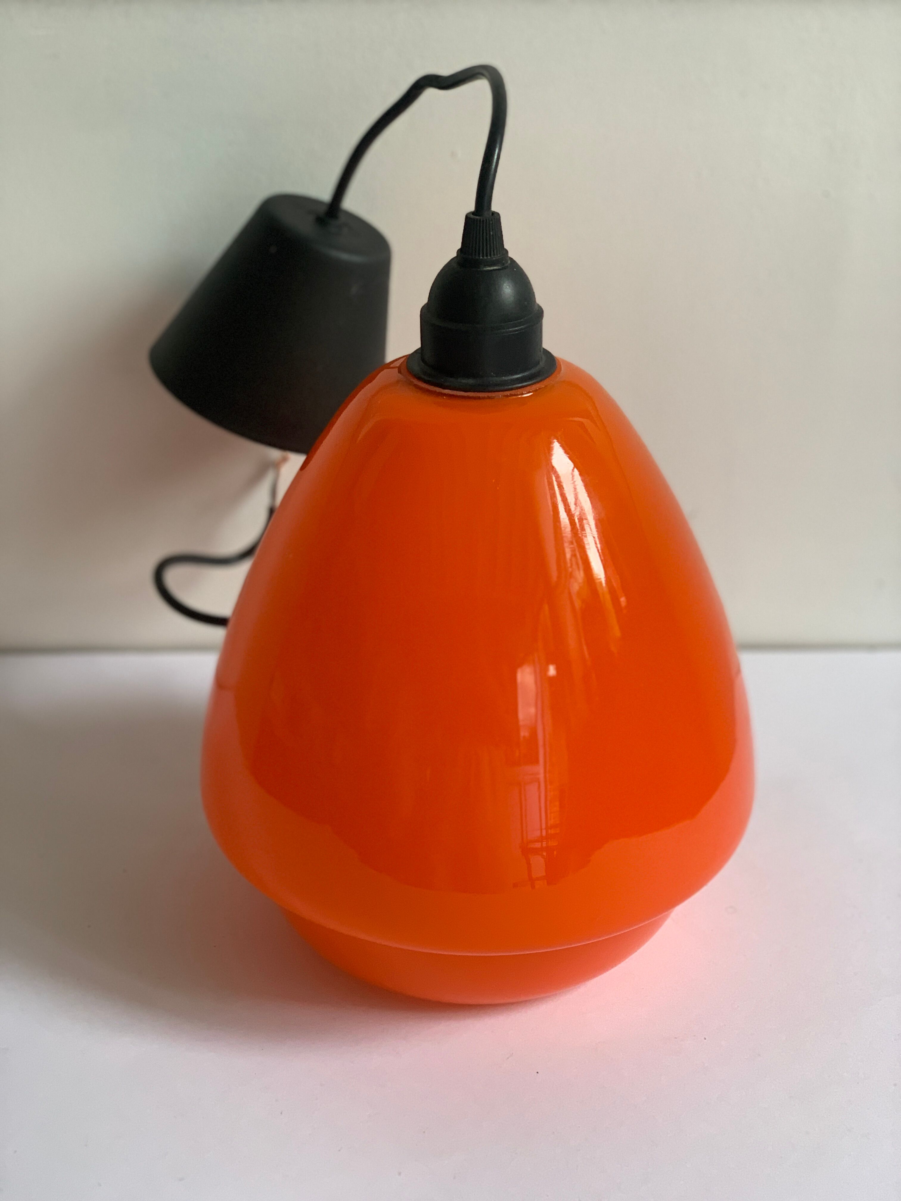 Vintage orange pendant lamp