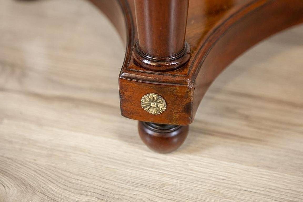Late 19th Century Biedermeier Mahogany Oval Side Table, 1890s