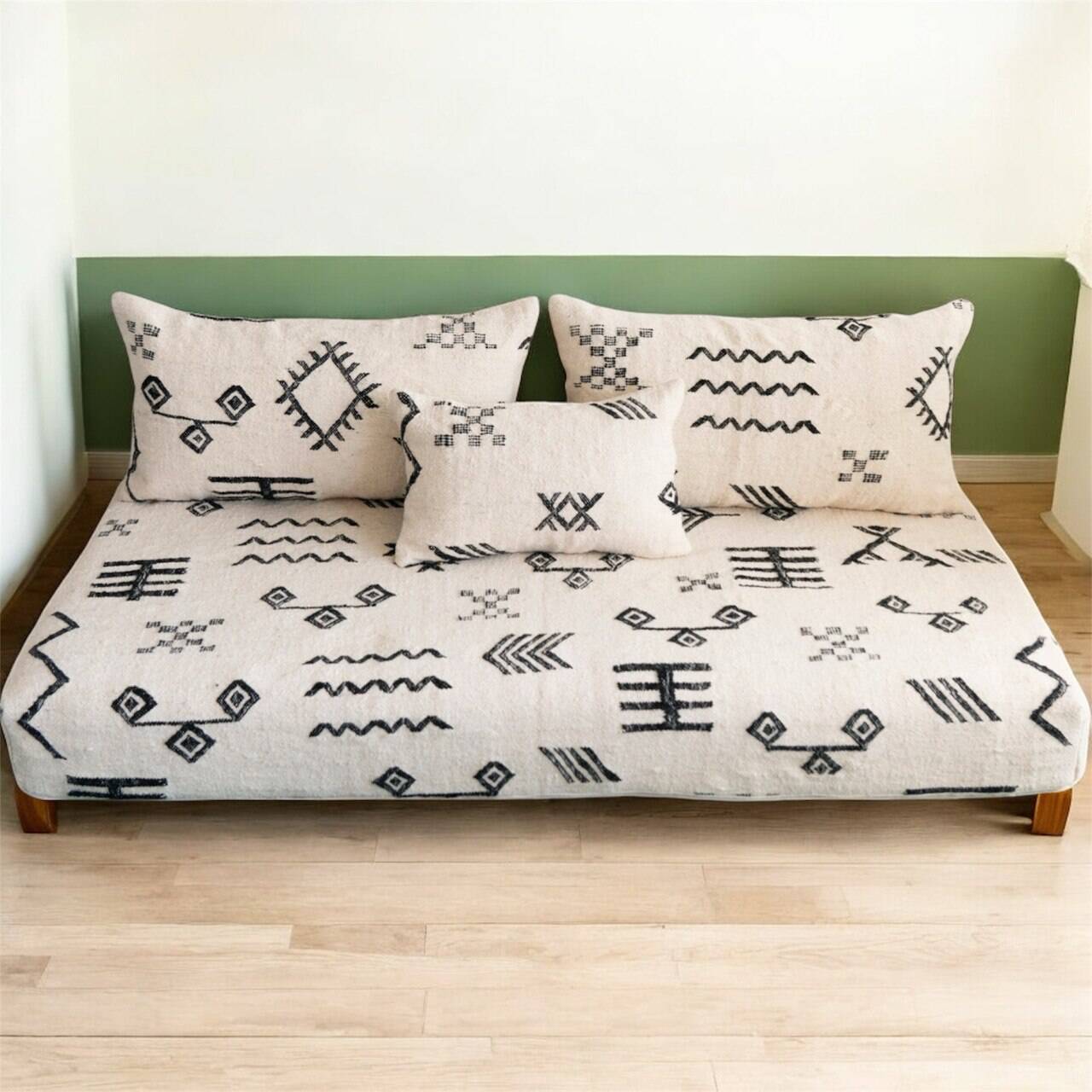 Handmade Moroccan Floor Sofa – Bjaad Wool, Berber Design