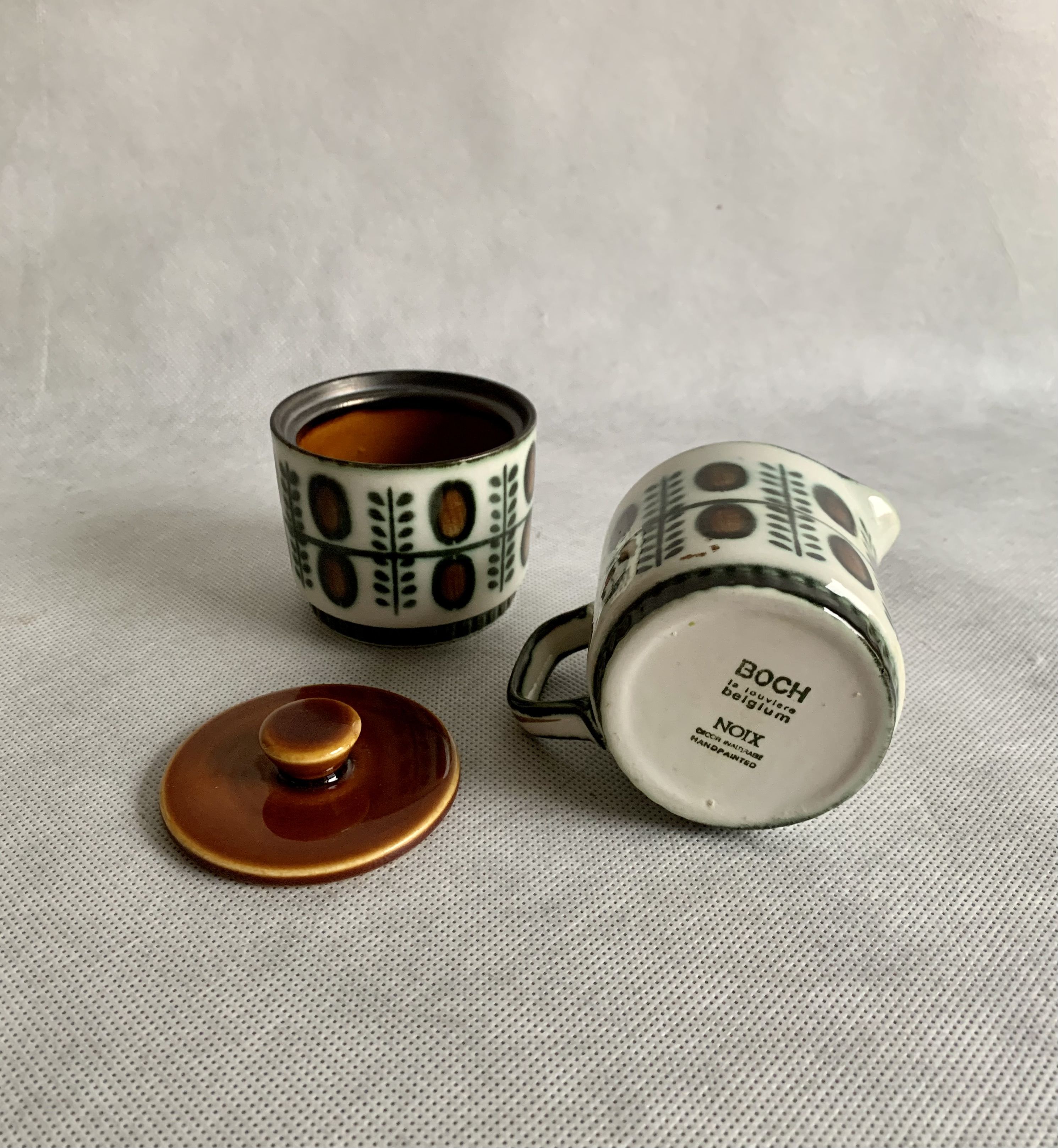 Set of sugar bowl & creamer boch rambouillet noix, 1960s