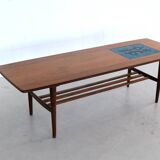 Vintage teak coffee table by wébé, van teeffelen