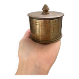Tobacco pot