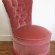 Fauteuil velours rose poudré chauffeuse style napoléon iii vintage