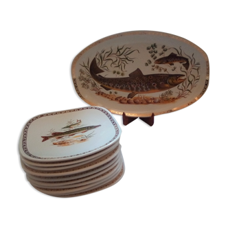 Set of 12 Longchamp plates and fish dish