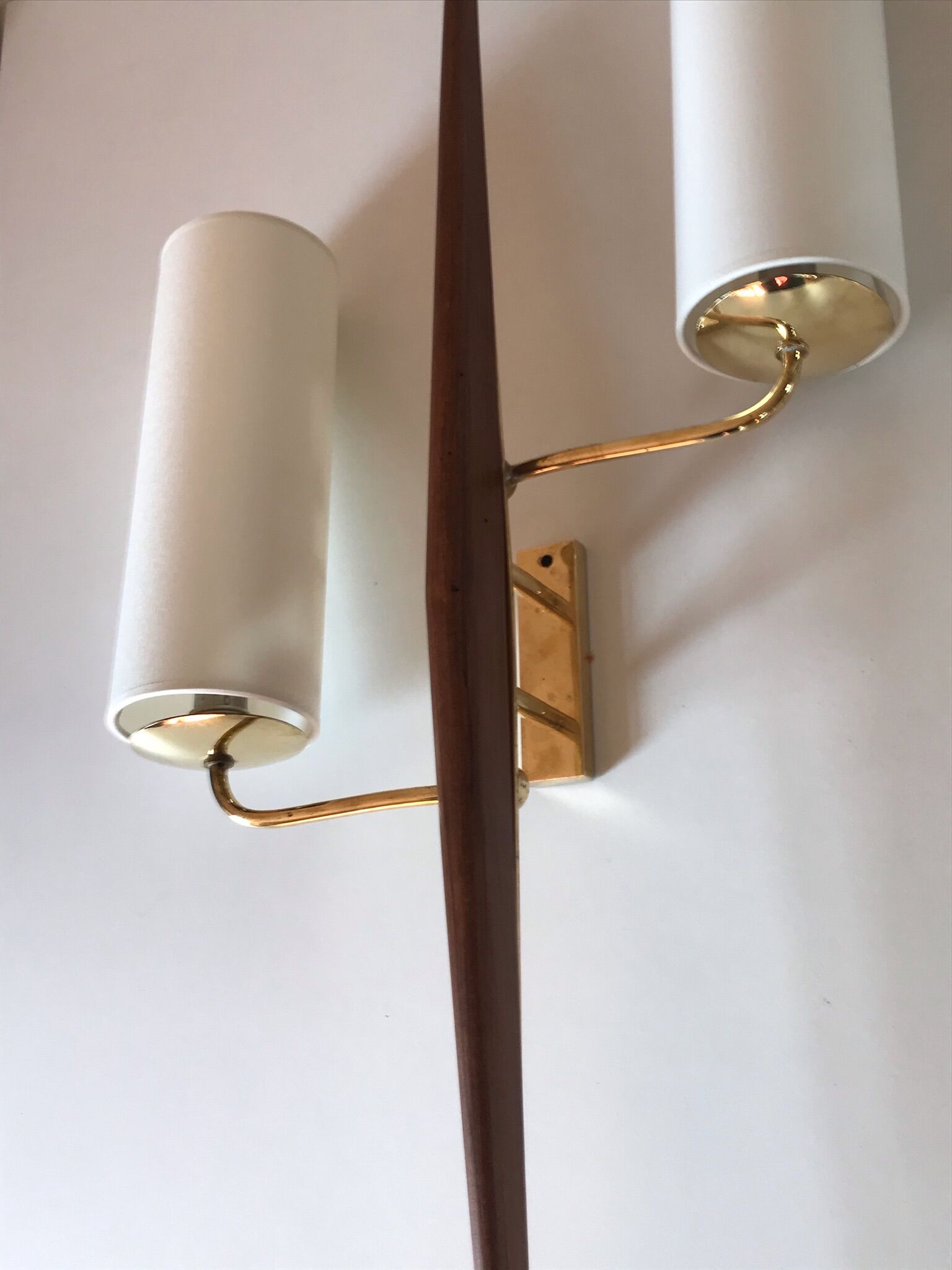 Brass and teak sconce design Lunel 1960