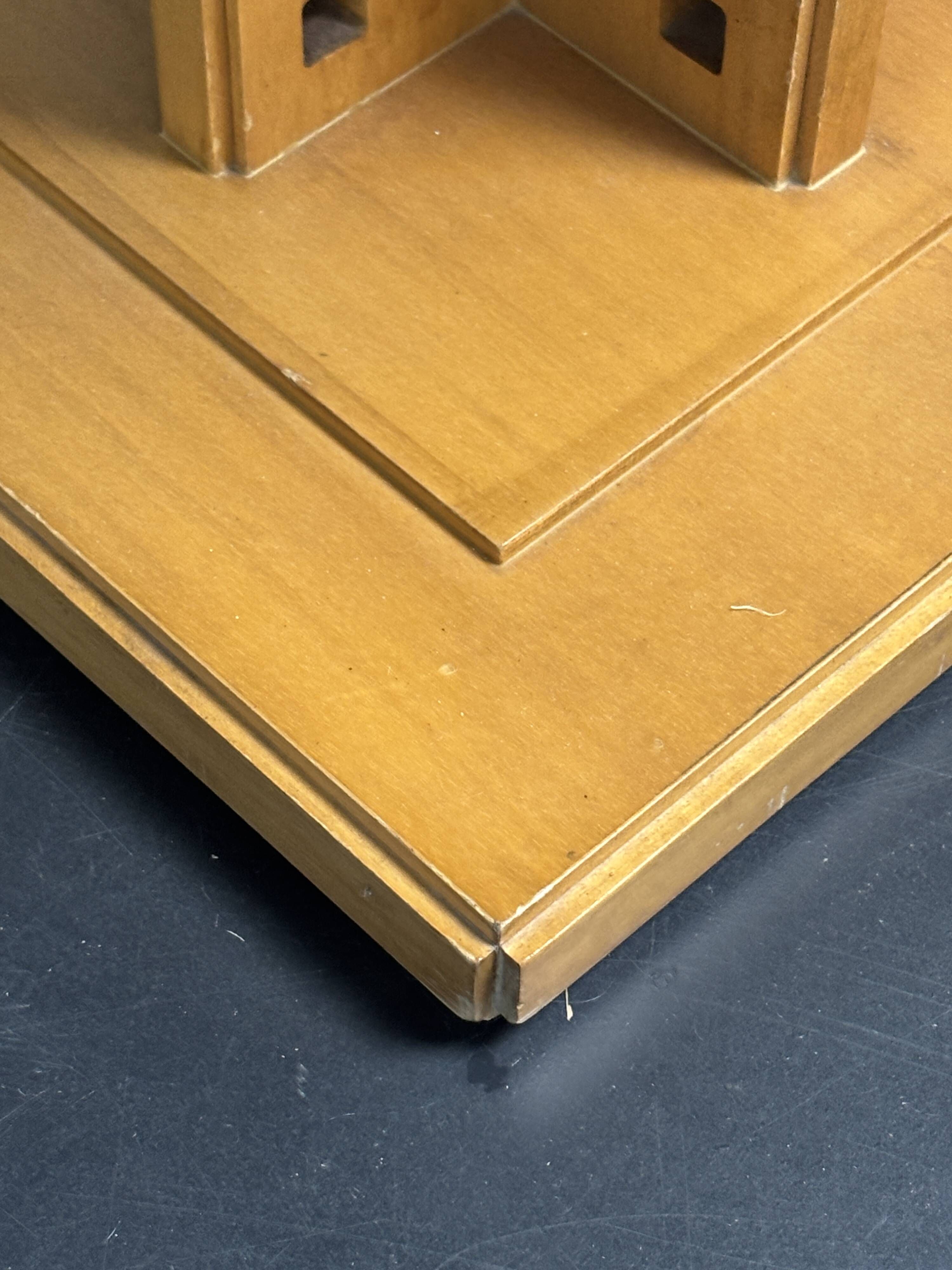 Postmodern side table by Umberto Asnago Giorgetti, Galaxy serie Italy 1980s