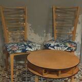 Pair of one-piece chairs