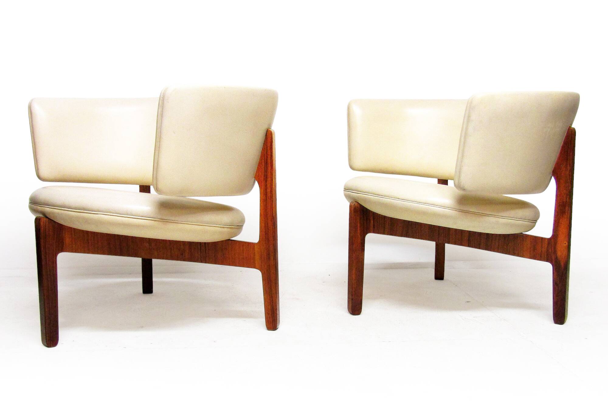 Two 1960s Danish Lounge Chairs In Rosewood By Sven Ellekaer