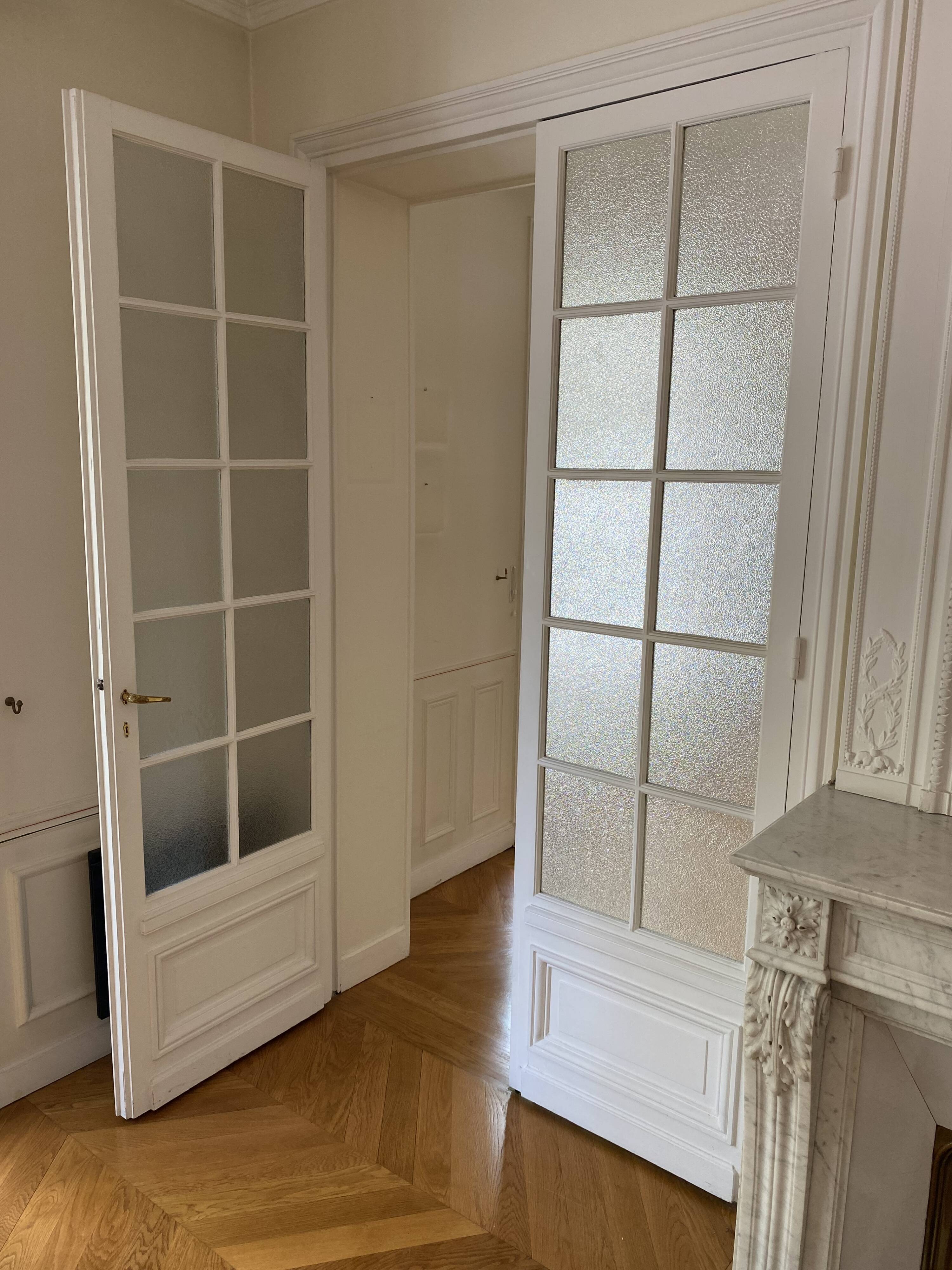 Double Haussmannian wooden door with cathedral glass - 245 cm