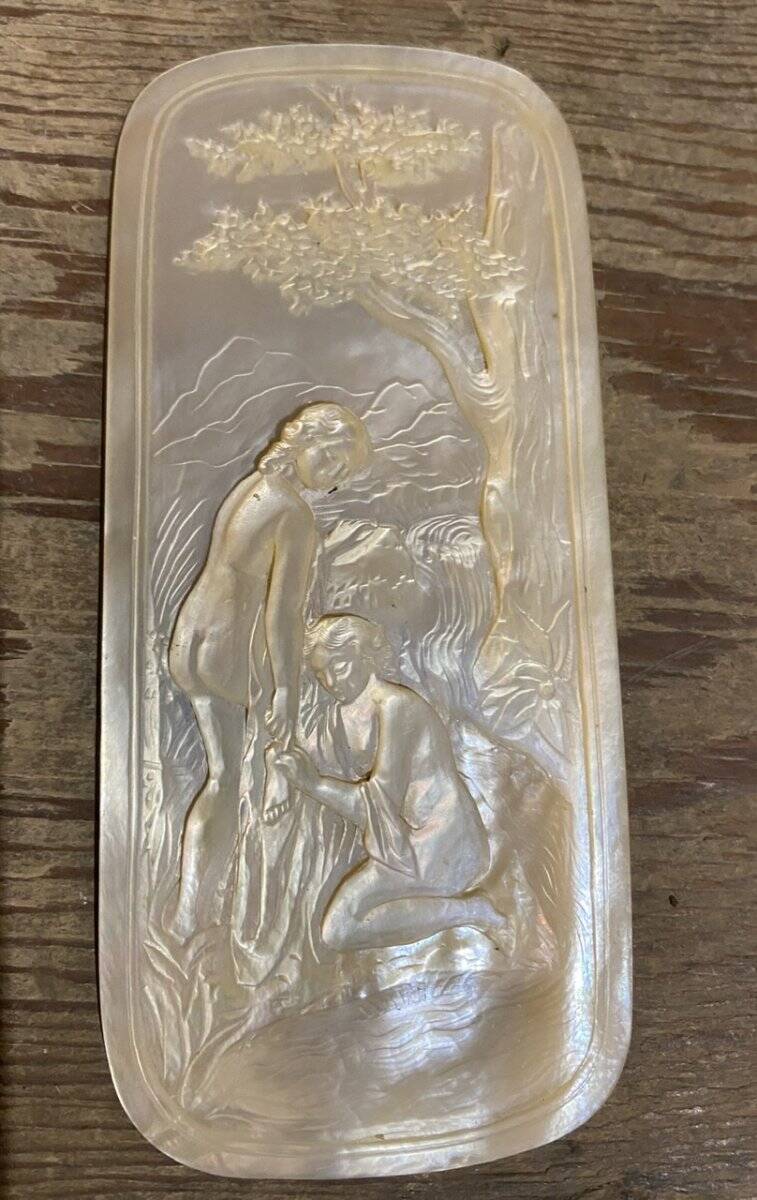 Mother-of-pearl carved plaque, two young girls bathing