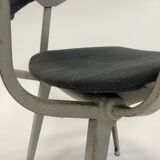 Circle Friso Kramer Revolt Ahrend vintage chair with designer armrests