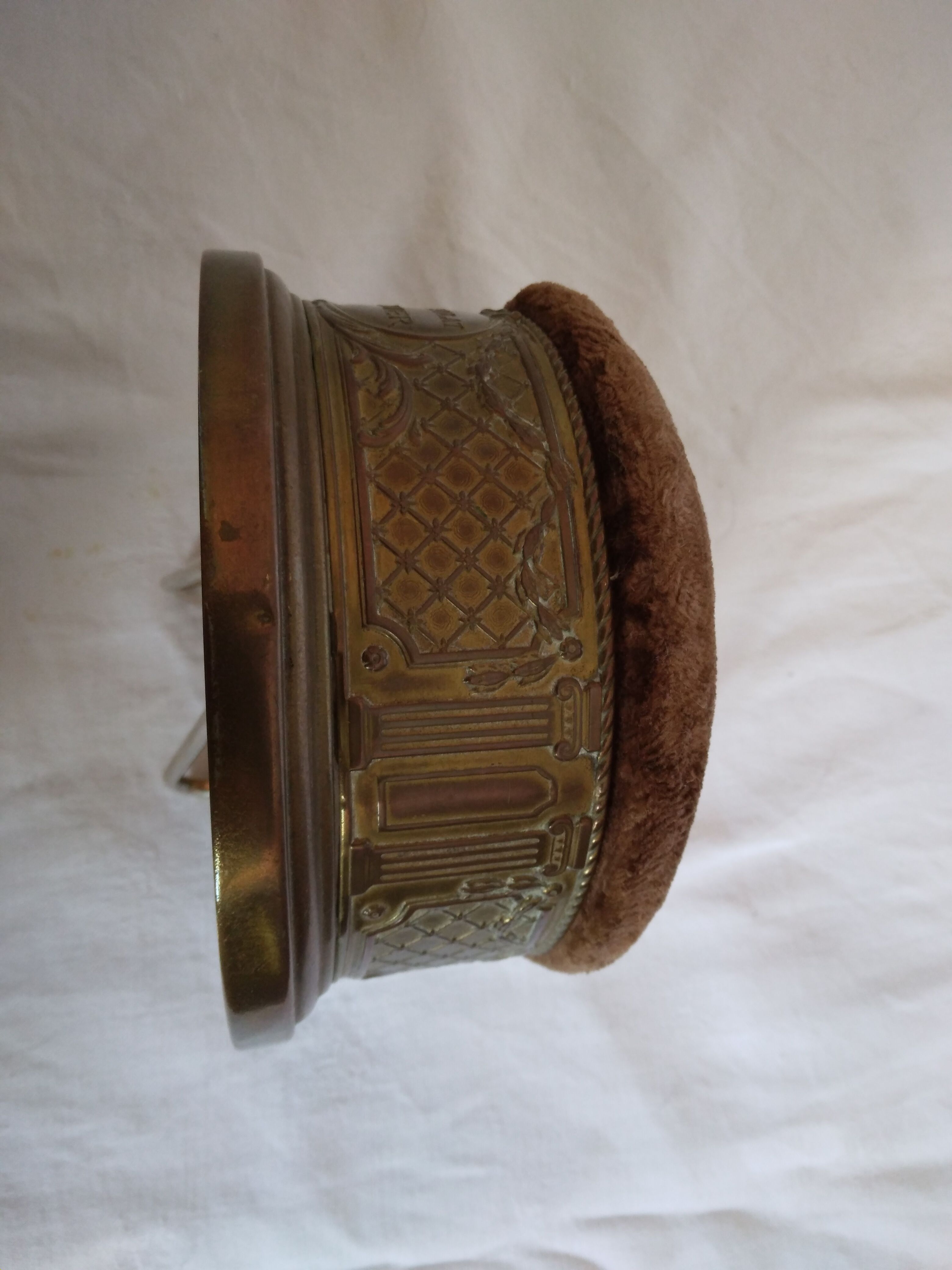 Menier chocolate advertising box