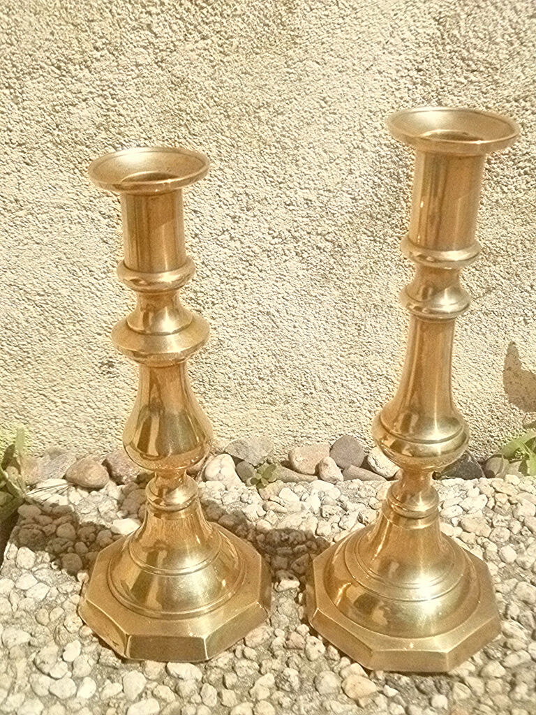 brass candle holders, vintage