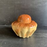 Brioche-shaped slip sugar pot, shaped and sculpted